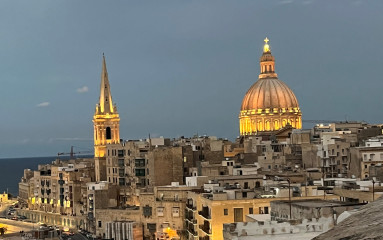 Malta bei Nacht